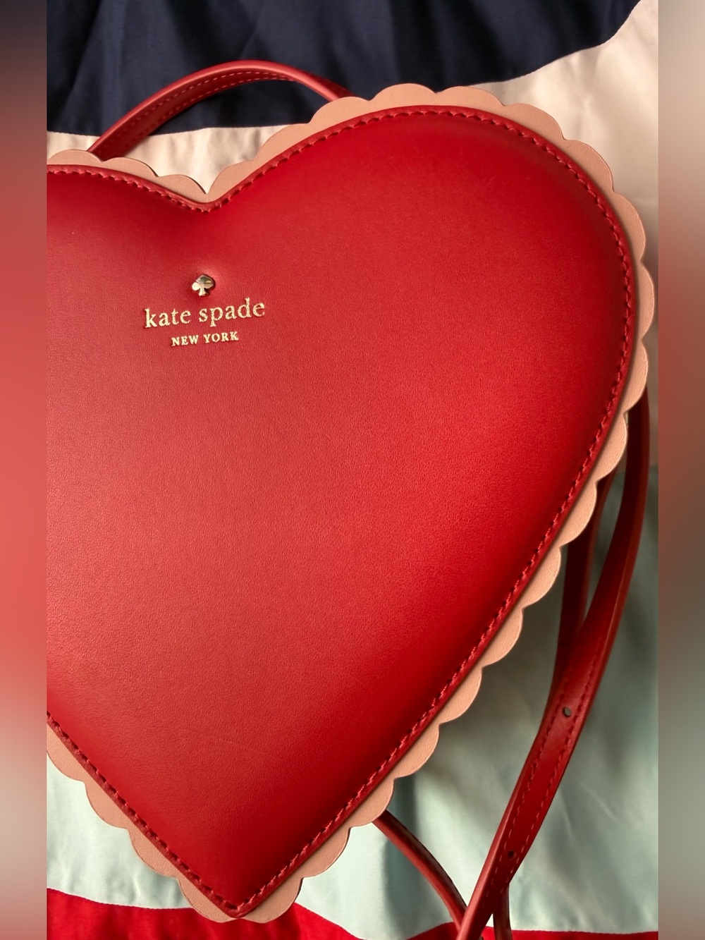 Kate Spade Yours Truly Heart Crossbody Bag - Picture 3 of 16